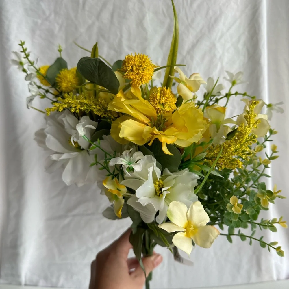 Sunshine Yellow Artificial Wildflower Bouquet Lifelike Spring Floral Arrangement